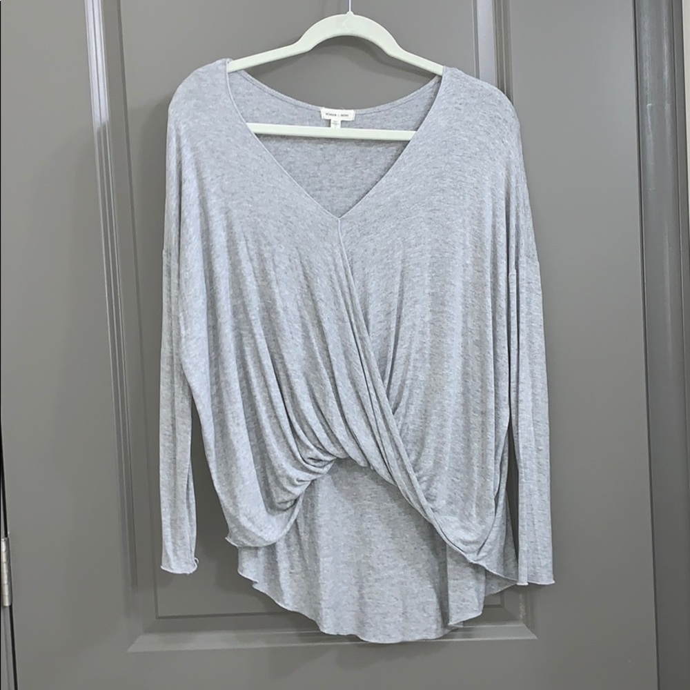 🌸NWOT Silence + Noise blouse